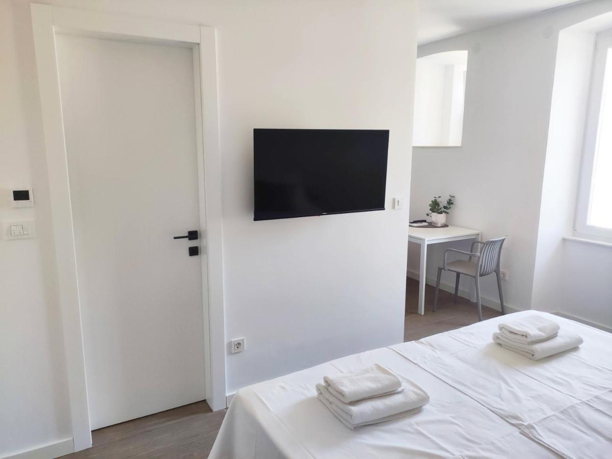 Nik Studio Apartments Pula Ruang foto